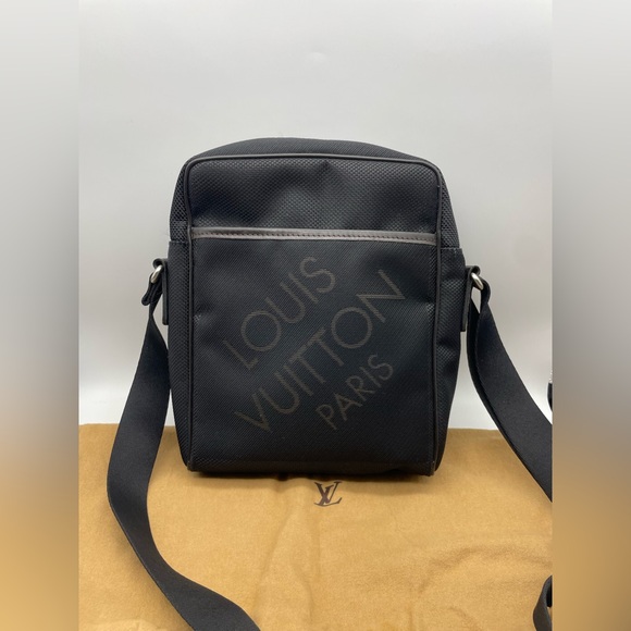 Louis Vuitton Handbags - Louis Vuitton Black Messenger Bag